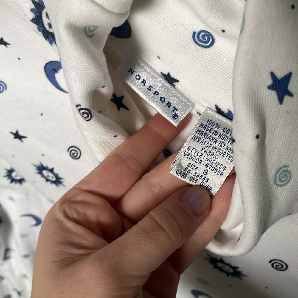 Vintage Celestial Turtleneck - image 3